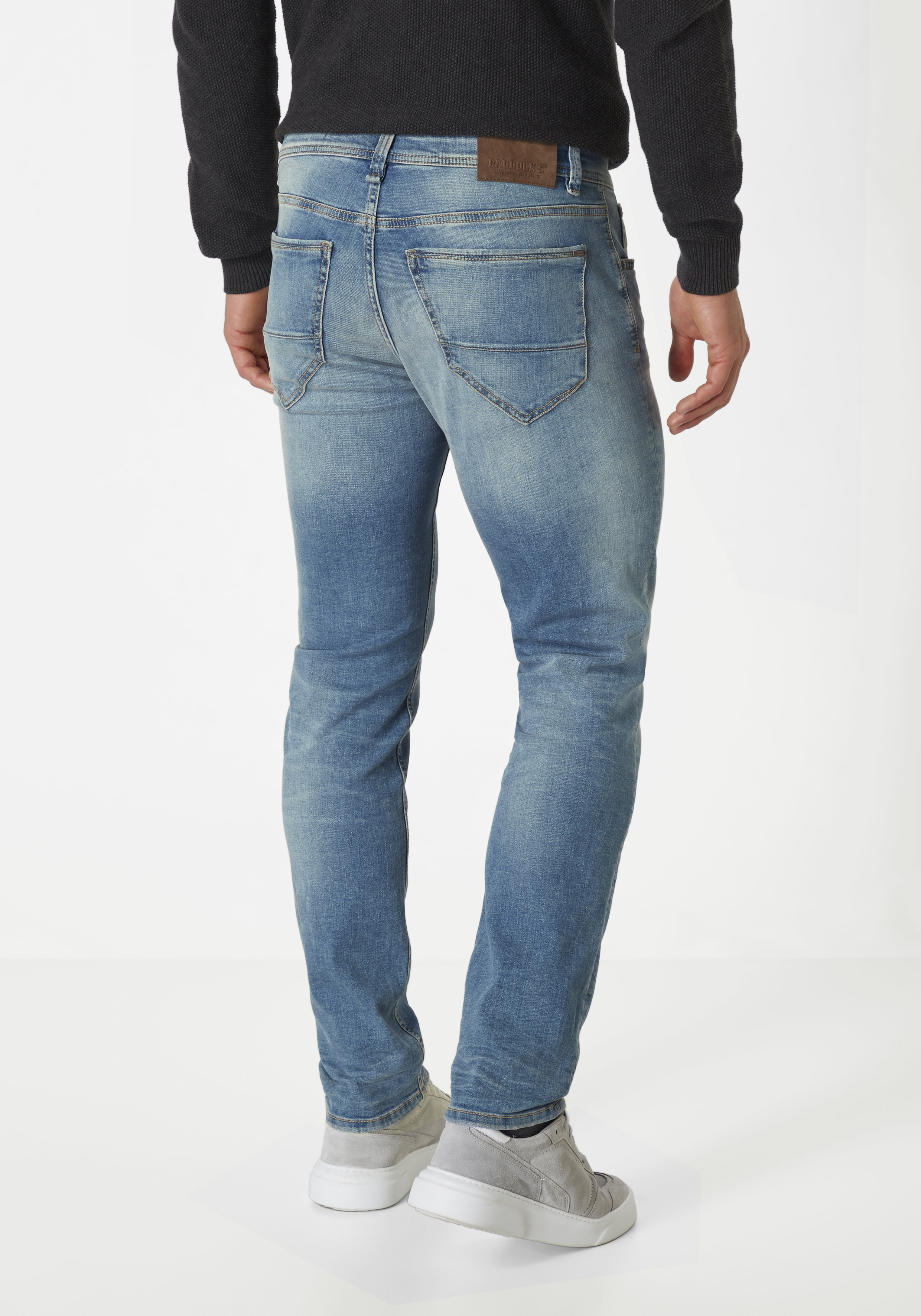 802437026021-0834_10_herren-slim-fit-jeans-motion-comfort-dean-paddocks.jpg