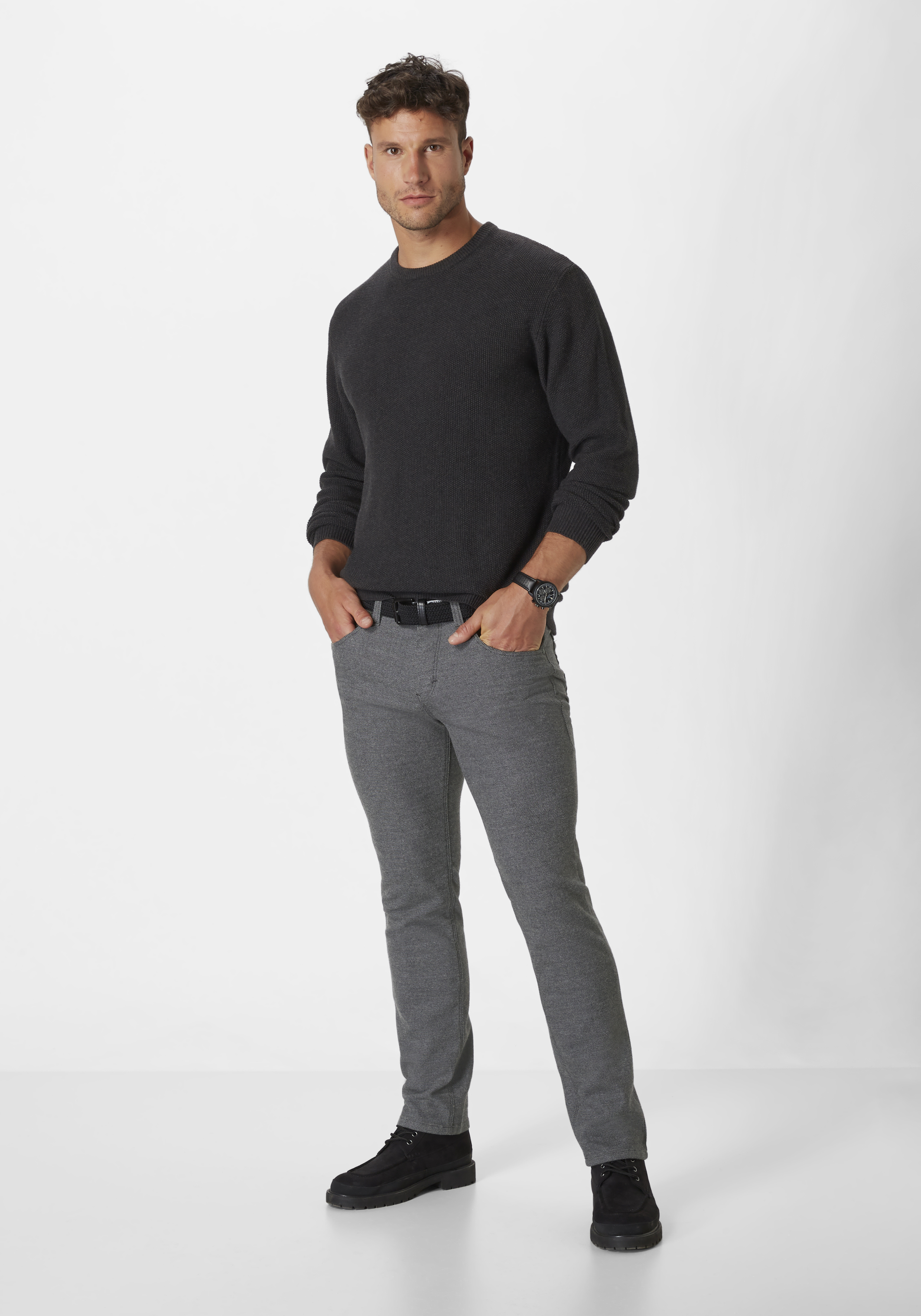 802467211000-1100_8_herren-slim-fit-stoffhose-wool-look-pipe-paddocks.jpg