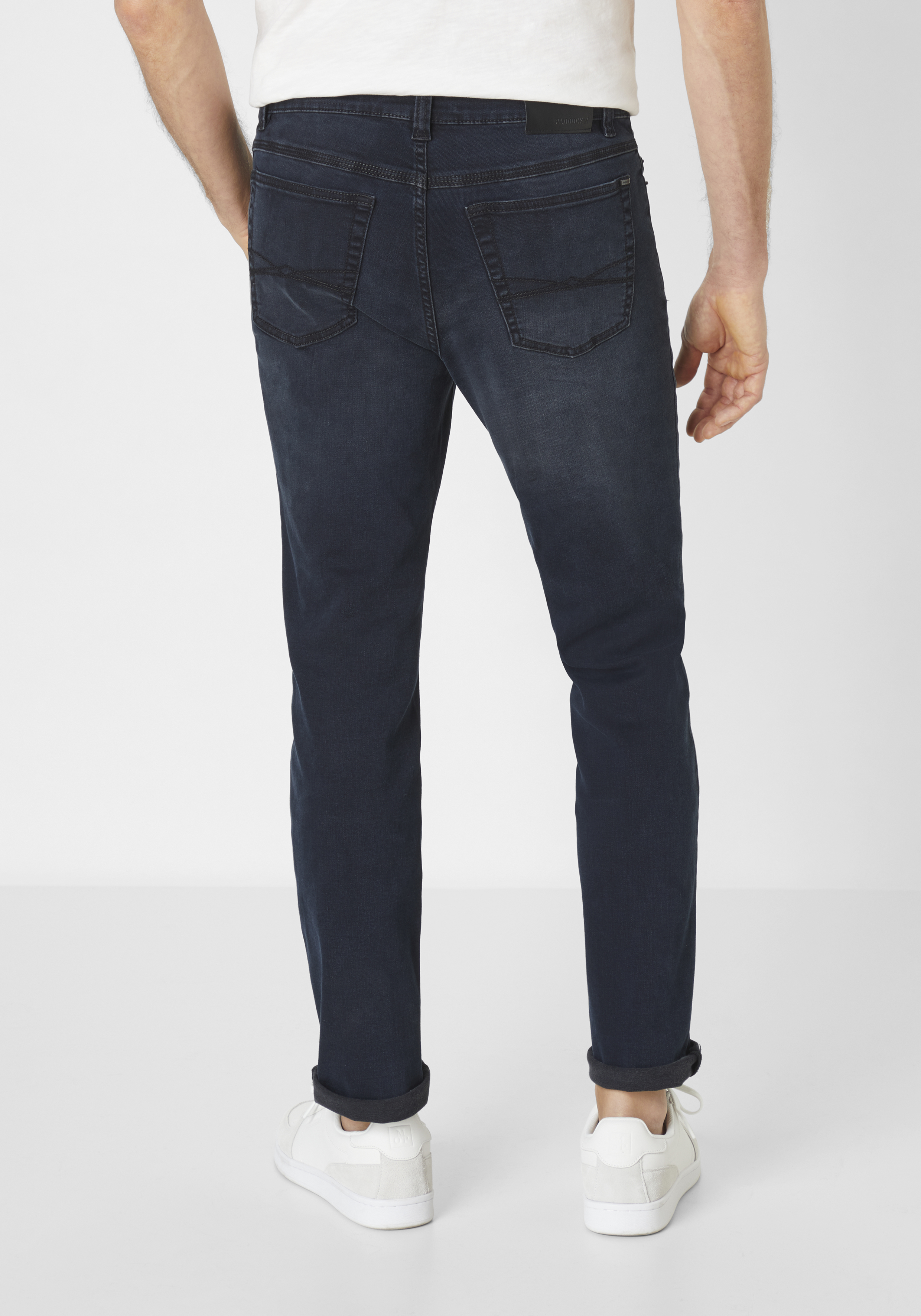 802046110000-5744_10_herren-jeans-50-jahre-paddocks-pipe.jpg