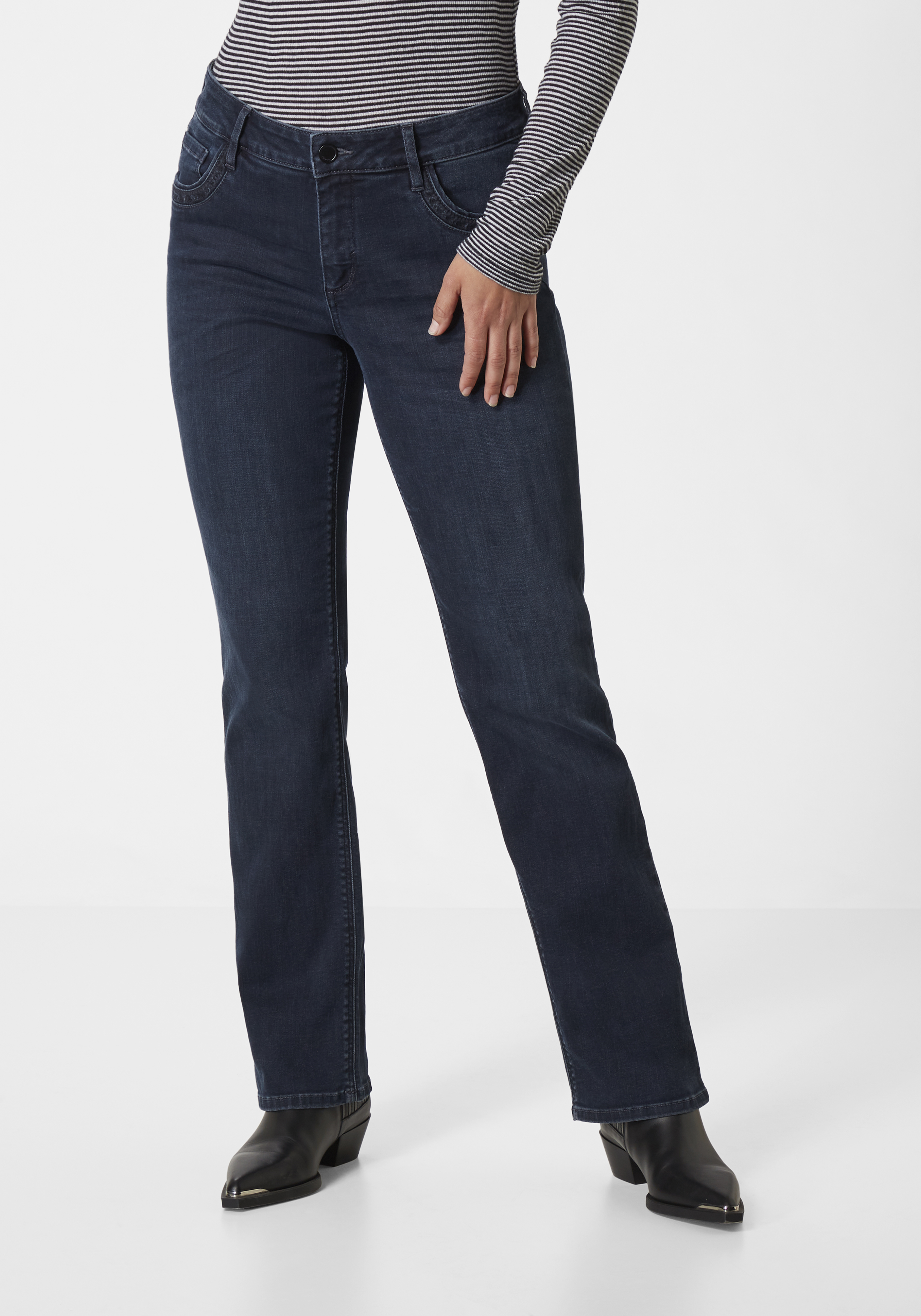 605527199000-5744_9_damen-straight-jeans-stretch-lara-paddocks.jpg