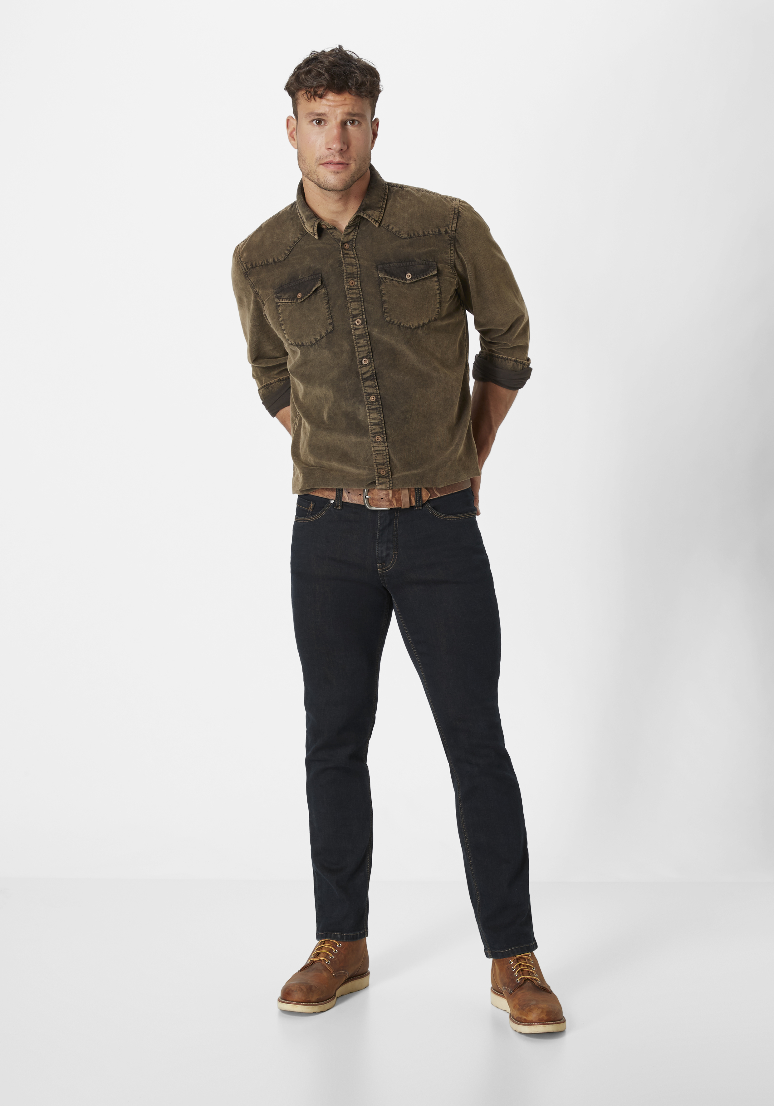 801517280000-4423_8_herren-jeans-slim-fit-stretch-pipe-paddocks.jpg