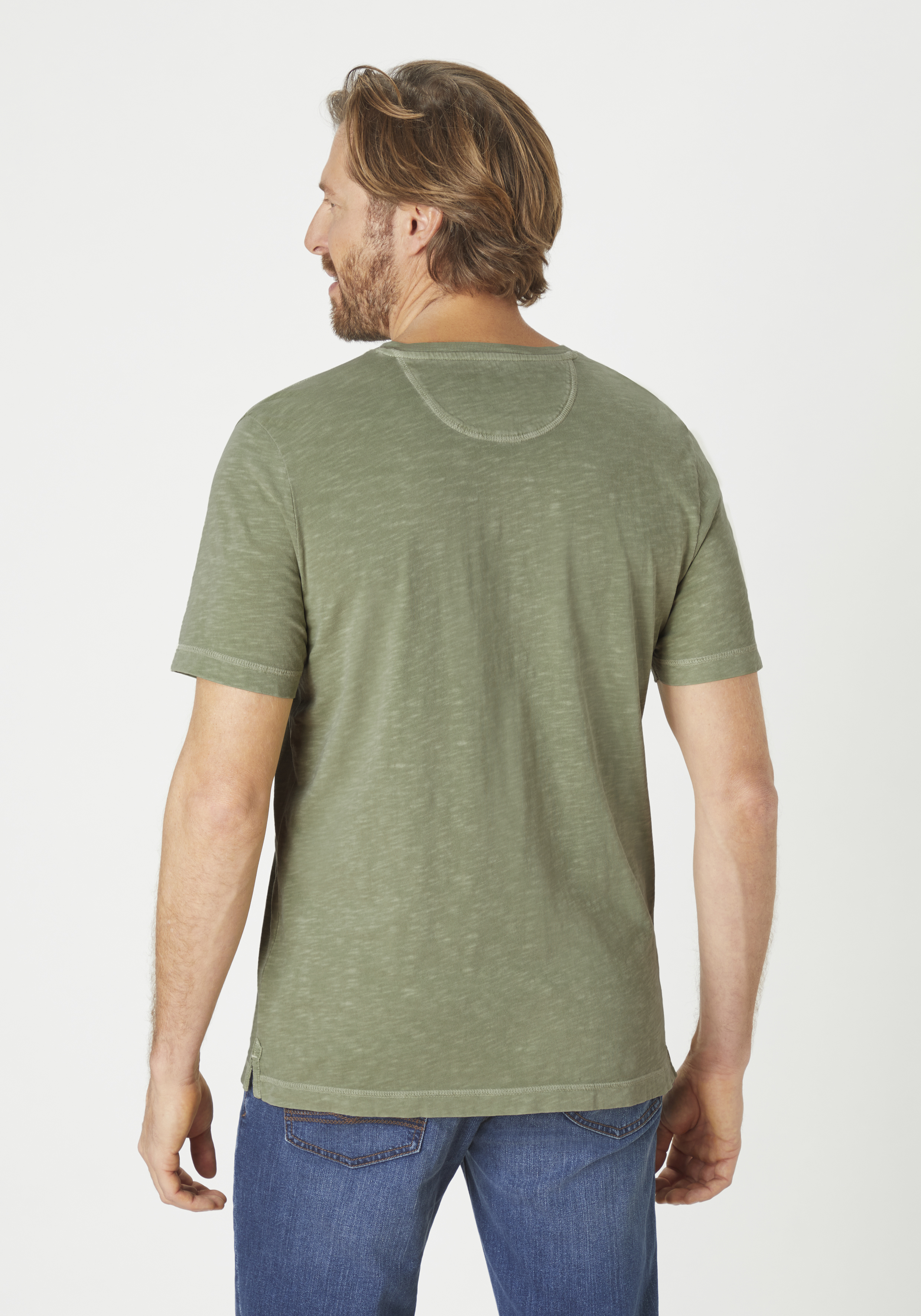 381386812000-2900_10_herren-t-shirt-serafino-henley-paddocks.jpg