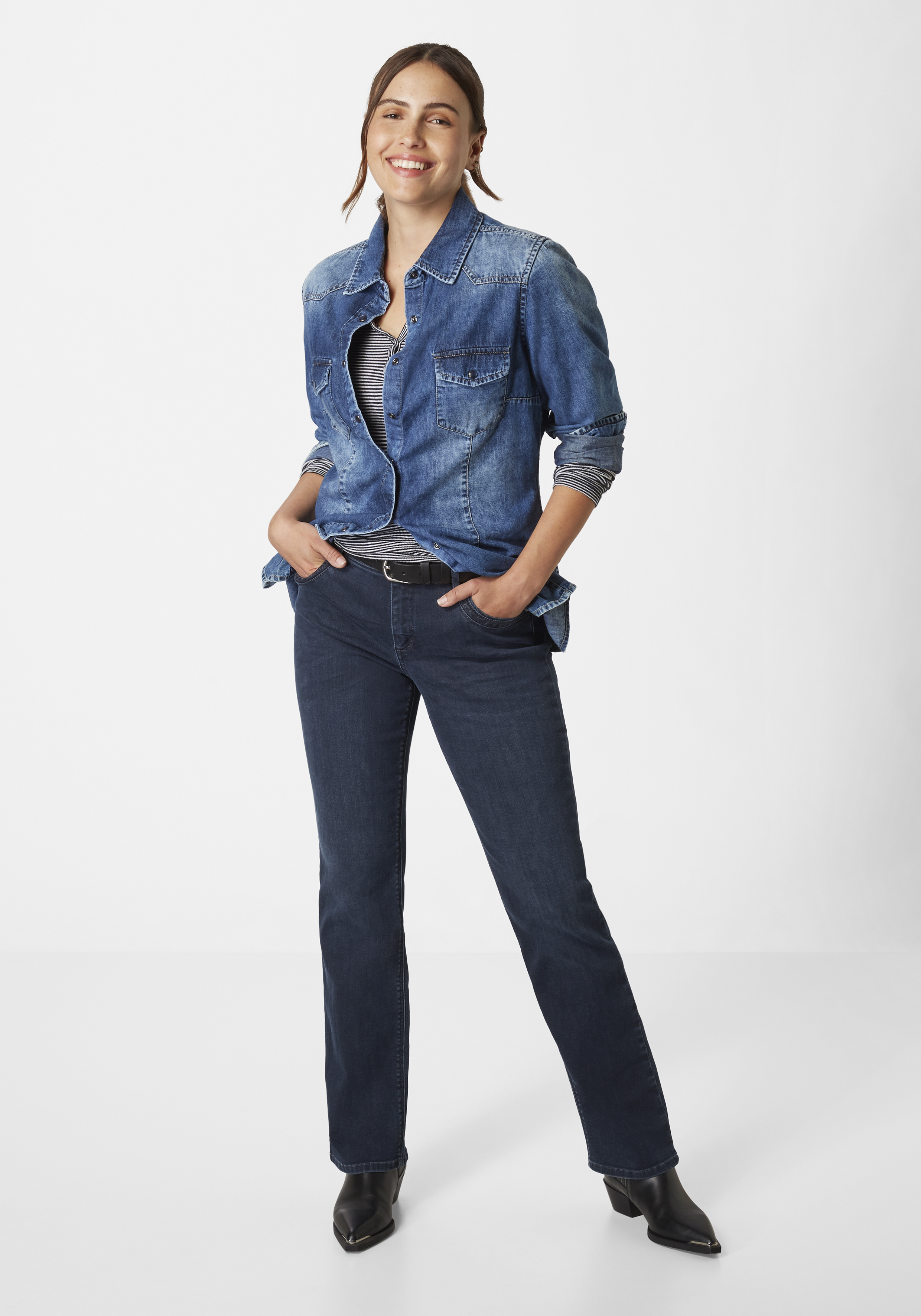 605527199000-5744_8_damen-straight-jeans-stretch-lara-paddocks.jpg