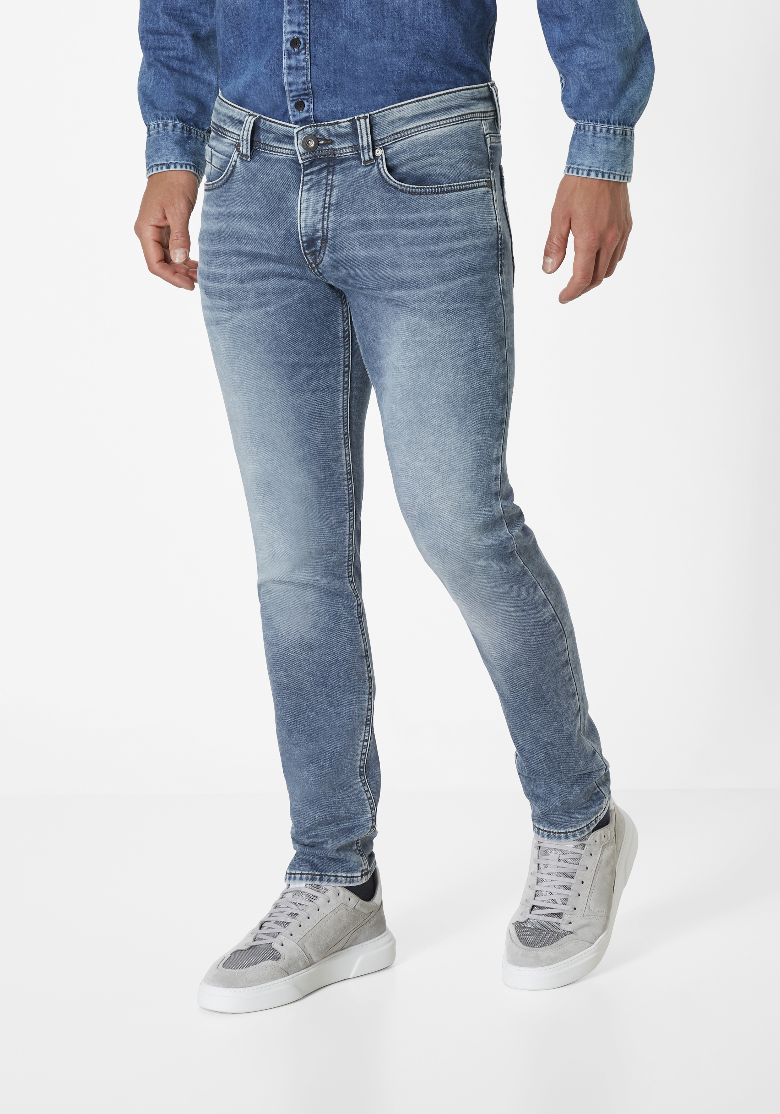 802017083000-4481_9_herren-jogg-denim-slim-fit-stretch-dean-paddocks.jpg