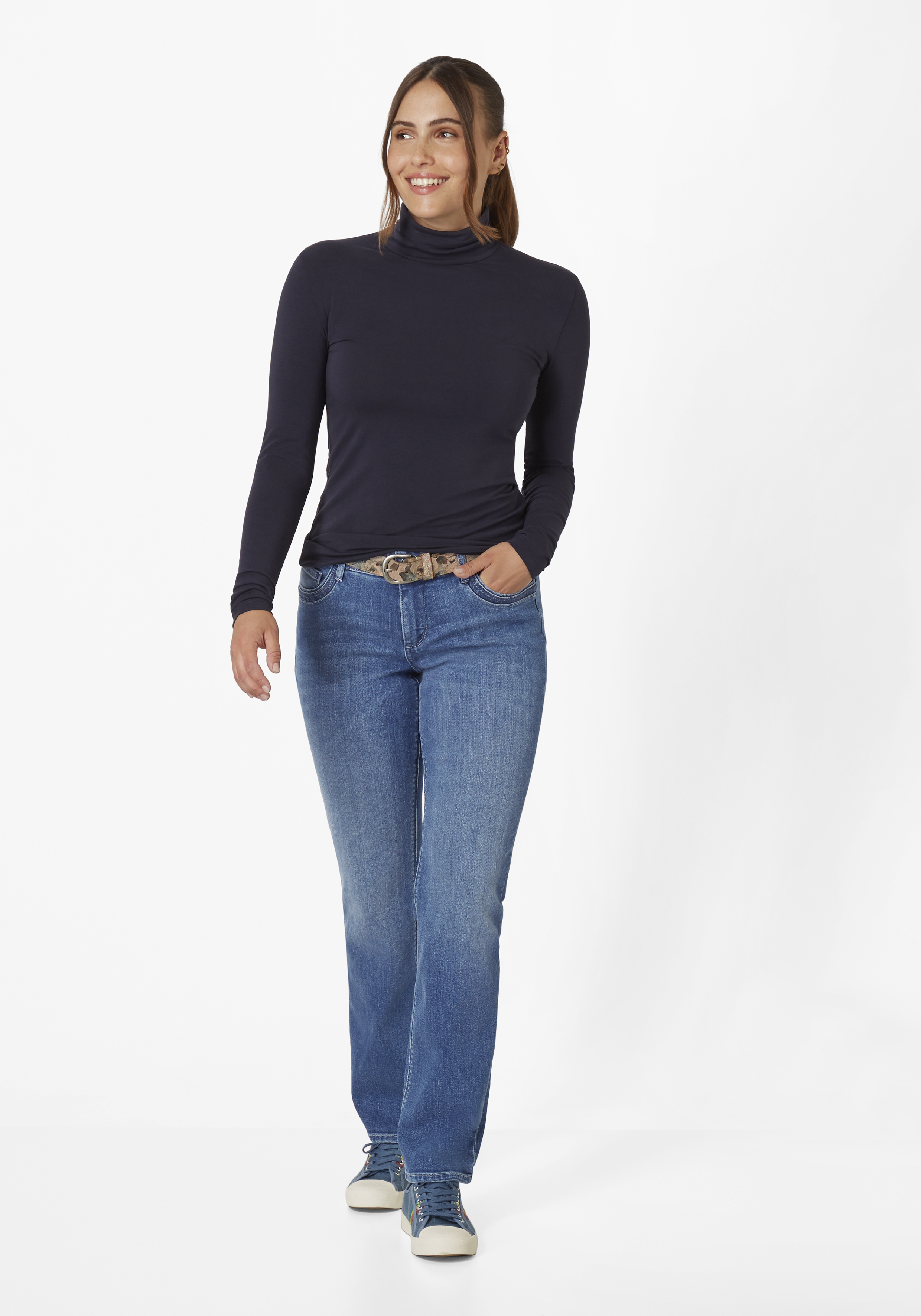 605527138000-4633_8_damen-straight-jeans-stretch-lara-paddocks.jpg